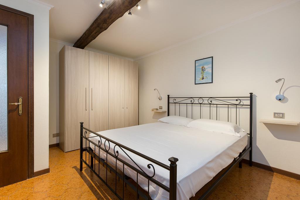 Casa Nico Magognino - Wifi Apartment สเตรซา ภายนอก รูปภาพ