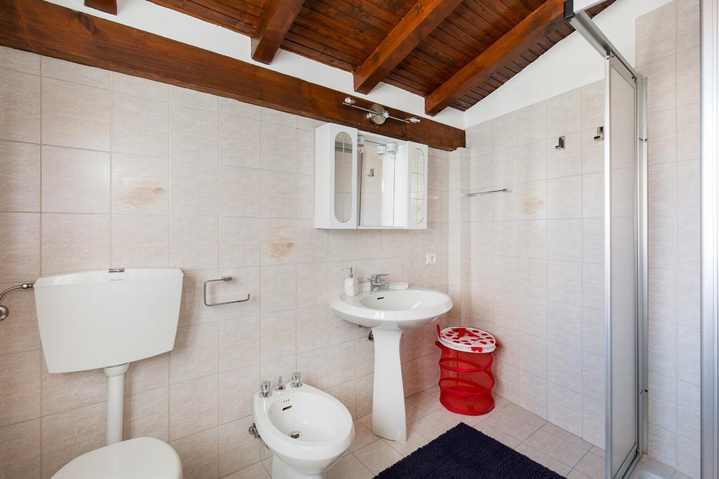 Casa Nico Magognino - Wifi Apartment สเตรซา ภายนอก รูปภาพ